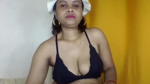 Snapshot of jayah69 chatting on 12-15-25, 05:06 jayah69 online show from 12-15-25, 05:06