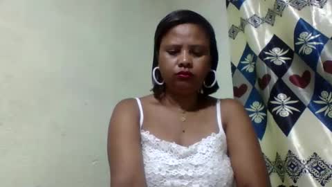 Snapshot of jayah69 chatting on 05-06-26, 01:14 jayah69 online show from 05-06-26, 01:14