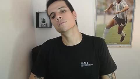 Snapshot of jayalvarrez_ chatting on 12-12-24, 08:10 Jay Alvarrez online show from 12-12-24, 08:10