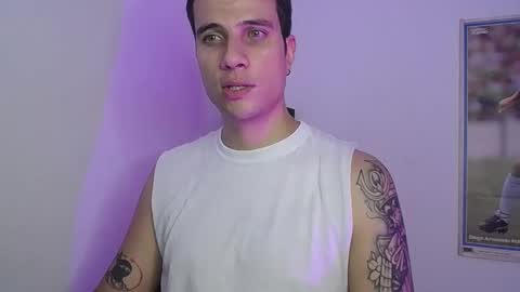 Snapshot of jayalvarrez_ chatting on 01-09-25, 08:55 Jay Alvarrez online show from 01-09-25, 08:55