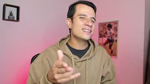 Snapshot of jayalvarrez_ chatting on 01-17-25, 10:23 Jay Alvarrez online show from 01-17-25, 10:23