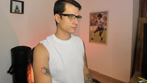 Snapshot of jayalvarrez_ chatting on 01-23-25, 07:07 Jay Alvarrez online show from 01-23-25, 07:07