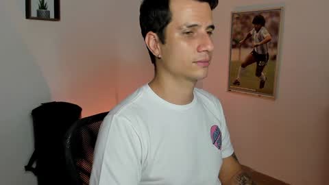 Snapshot of jayalvarrez_ chatting on 02-02-25, 11:42 Jay Alvarrez online show from 02-02-25, 11:42