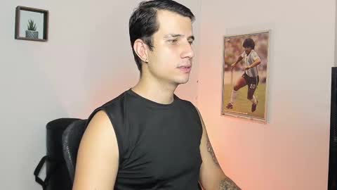 Snapshot of jayalvarrez_ chatting on 02-13-25, 06:38 Jay Alvarrez online show from 02-13-25, 06:38