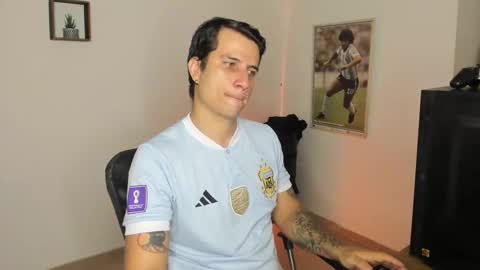 Snapshot of jayalvarrez_ chatting on 03-02-25, 08:50 Jay Alvarrez online show from 03-02-25, 08:50