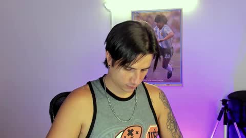 Snapshot of jayalvarrez_ chatting on 09-11-25, 09:15 Jay Alvarrez online show from 09-11-25, 09:15