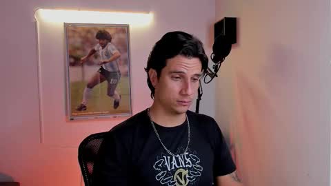 Snapshot of jayalvarrez_ chatting on 10-18-25, 11:05 Jay Alvarrez online show from 10-18-25, 11:05