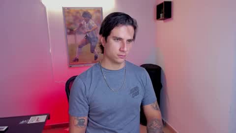 Snapshot of jayalvarrez_ chatting on 11-17-25, 03:51 Jay Alvarrez online show from 11-17-25, 03:51