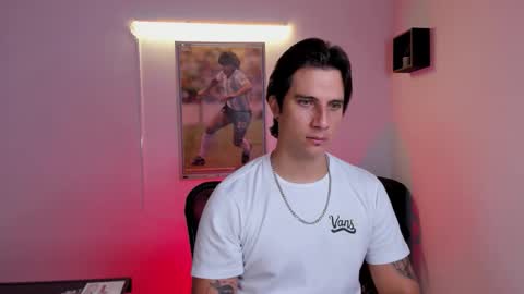 Snapshot of jayalvarrez_ chatting on 11-27-25, 08:11 Jay Alvarrez online show from 11-27-25, 08:11