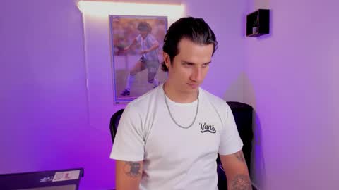 Jay Alvarrez online show from 01-15-26, 08:12