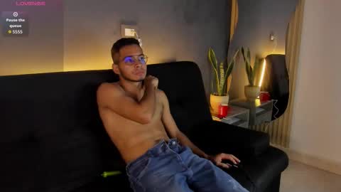 Jay online show from 11-26-25, 11:11