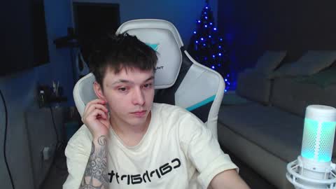 Snapshot of jayce_icestone chatting on 01-13-25, 03:26 Jayce online show from 01-13-25, 03:26