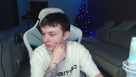 Snapshot of jayce_icestone chatting on 01-13-25, 06:27 Jayce online show from 01-13-25, 06:27