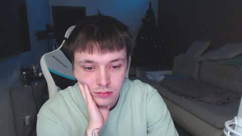 Snapshot of jayce_icestone chatting on 01-18-25, 07:37 Jayce online show from 01-18-25, 07:37