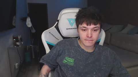 Snapshot of jayce_icestone chatting on 02-05-25, 05:52 Jayce online show from 02-05-25, 05:52