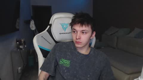 Snapshot of jayce_icestone chatting on 02-06-25, 07:18 Jayce online show from 02-06-25, 07:18