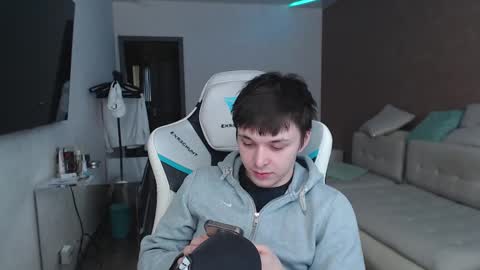 Snapshot of jayce_icestone chatting on 02-16-25, 08:43 Jayce online show from 02-16-25, 08:43