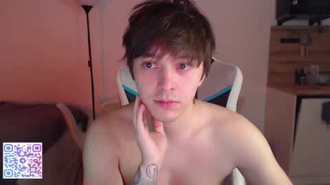 Snapshot of jayce_icestone chatting on 10-01-25, 08:15 Jayce online show from 10-01-25, 08:15