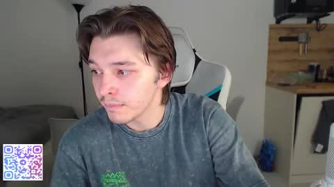 Snapshot of jayce_icestone chatting on 10-30-25, 04:19 Jayce online show from 10-30-25, 04:19