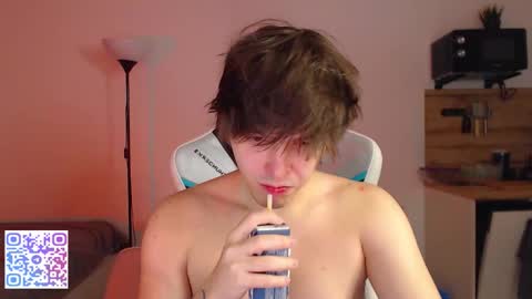 Snapshot of jayce_icestone chatting on 11-13-25, 05:34 Jayce online show from 11-13-25, 05:34