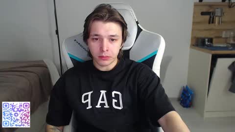 Snapshot of jayce_icestone chatting on 11-19-25, 07:08 Jayce online show from 11-19-25, 07:08