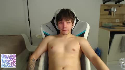 Snapshot of jayce_icestone chatting on 11-24-25, 07:30 Jayce online show from 11-24-25, 07:30