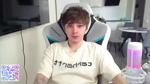 Jayce online show from 06-06-26, 03:11