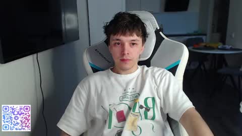 Snapshot of jayce_icestone chatting on 07-12-26, 03:03 Jayce online show from 07-12-26, 03:03