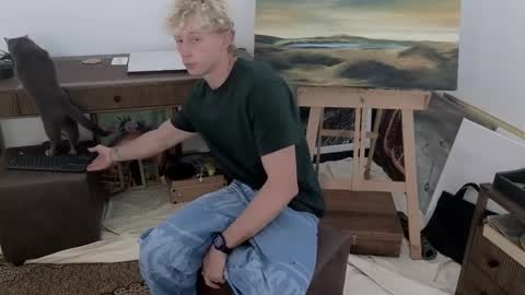 Snapshot of jaycex_69 chatting on 01-14-26, 12:44 THE HOUSE online show from 01-14-26, 12:44