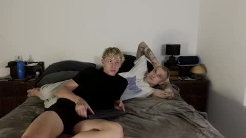 Snapshot of jaycex_69 chatting on 01-17-26, 05:38 THE HOUSE online show from 01-17-26, 05:38