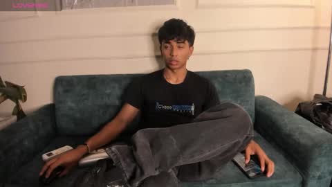 jaycobblack1 online show from 11-11-25, 12:27