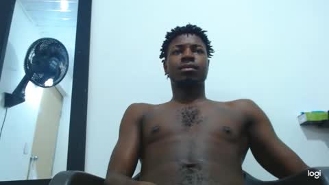 Snapshot of jaycolinss chatting on 04-22-26, 08:28 jaycollins online show from 04-22-26, 08:28