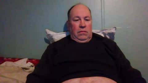 Snapshot of jaycu1962 chatting on 02-28-25, 07:15 Jay online show from 02-28-25, 07:15