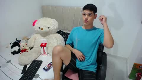 Jayder Steven online show from 04-04-26, 08:28