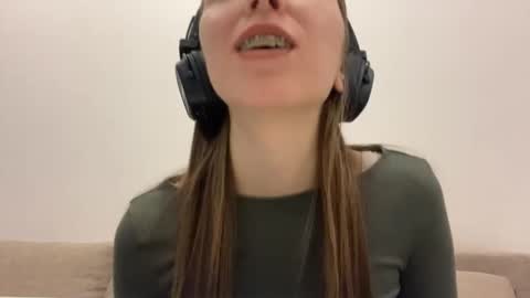 Isabella Rose online show from 02-28-26, 12:17