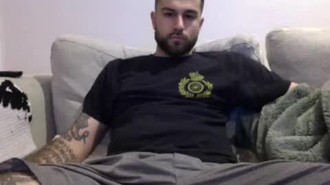 Snapshot of jayg333 chatting on 12-02-25, 01:00 jayg333 online show from 12-02-25, 01:00