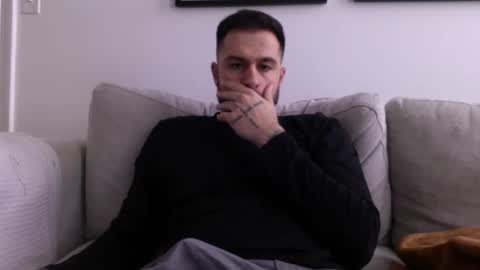 Snapshot of jayg333 chatting on 04-17-26, 03:26 jayg333 online show from 04-17-26, 03:26