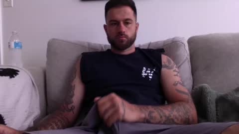 Snapshot of jayg333 chatting on 05-11-26, 03:07 jayg333 online show from 05-11-26, 03:07