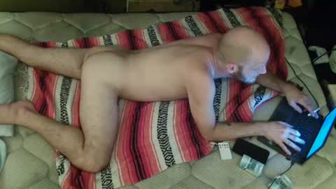 Snapshot of jayjay111989 chatting on 12-18-25, 08:20 HUngBtmFl online show from 12-18-25, 08:20