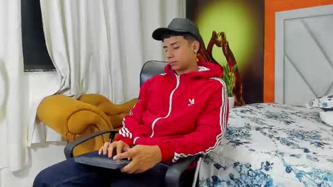Snapshot of jaze_bradley chatting on 02-25-25, 11:19 jaze_bradley online show from 02-25-25, 11:19
