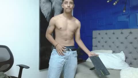 Snapshot of jaze_bradley chatting on 02-26-25, 11:20 jaze_bradley online show from 02-26-25, 11:20