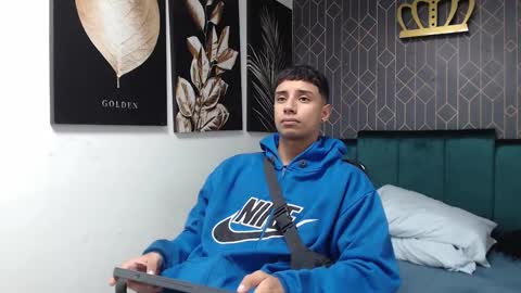 Snapshot of jaze_bradley chatting on 02-28-25, 11:25 jaze_bradley online show from 02-28-25, 11:25