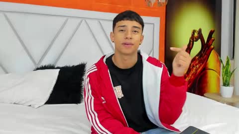 Snapshot of jaze_bradley chatting on 03-05-25, 11:17 jaze_bradley online show from 03-05-25, 11:17