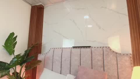 Jazmin online show from 10-30-25, 08:53