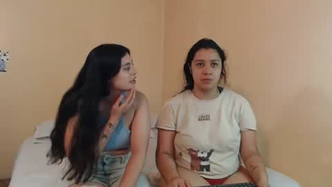 Jazmin and Scarlett online show from 07-07-26, 07:40