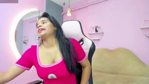 Snapshot of jazmin_ebony chatting on 10-13-25, 10:59 jazmin online show from 10-13-25, 10:59
