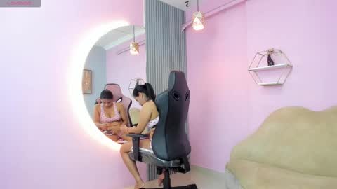 Snapshot of jazmin_ebony chatting on 10-18-25, 10:49 jazmin online show from 10-18-25, 10:49