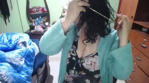 jazmim online show from 01-29-25, 10:27