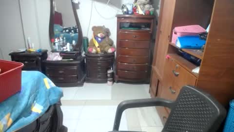 Snapshot of jazmin_rios chatting on 07-08-26, 12:20 jazmim online show from 07-08-26, 12:20