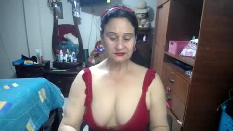 Snapshot of jazmin_rios chatting on 07-19-26, 12:09 jazmim online show from 07-19-26, 12:09